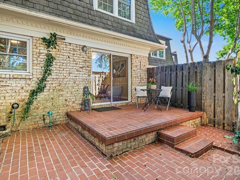2235 Rexford Road, Charlotte, NC 28211.  MLS# CAR4389774, YatesRealty ID 32904. Patio