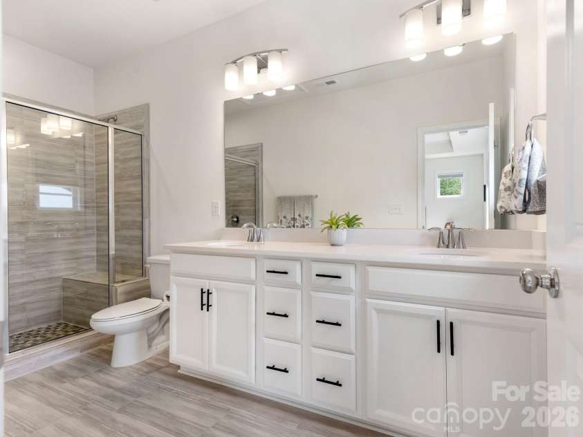 15004 Bayou Drive, Charlotte, NC 28277.  MLS# CAR4392564, YatesRealty ID 32905. 