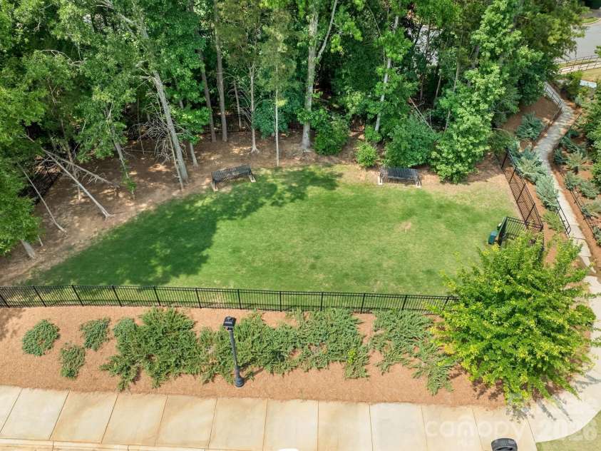 15004 Bayou Drive, Charlotte, NC 28277.  MLS# CAR4392564, YatesRealty ID 32905. Dog Park