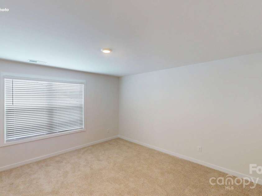 2077 Skyhawk Drive, York, SC 29745.  MLS# CAR4293521, YatesRealty ID 32906. 