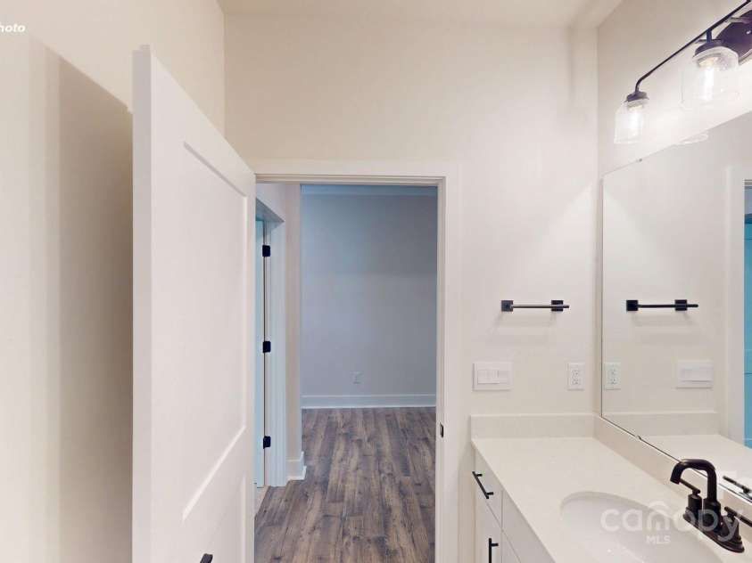 2077 Skyhawk Drive, York, SC 29745.  MLS# CAR4293521, YatesRealty ID 32906. 