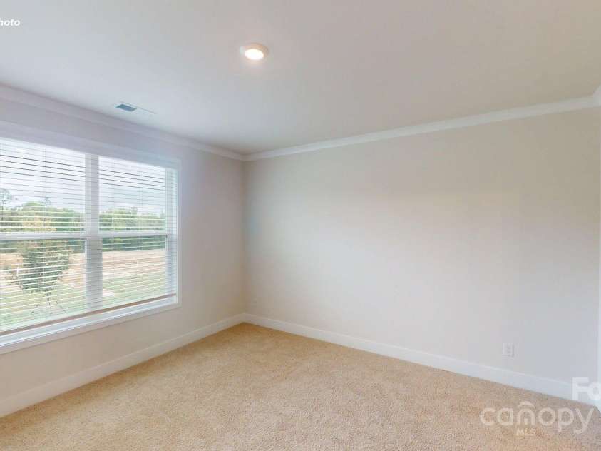 2077 Skyhawk Drive, York, SC 29745.  MLS# CAR4293521, YatesRealty ID 32906. 