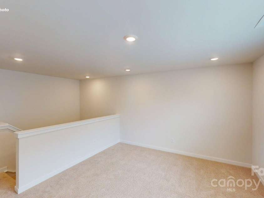 2077 Skyhawk Drive, York, SC 29745.  MLS# CAR4293521, YatesRealty ID 32906. 