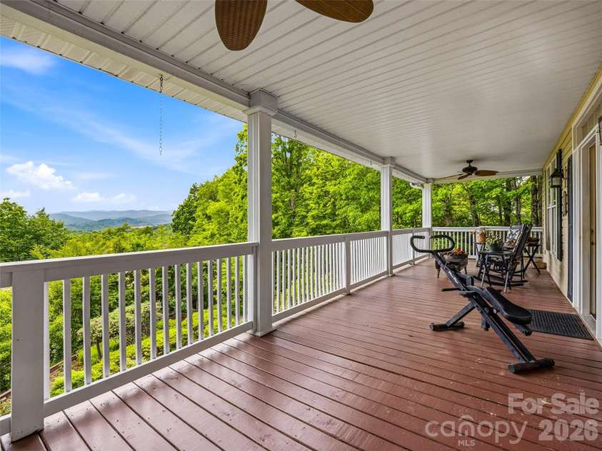 29 Panther Ridge Road, Brevard, NC 28712.  MLS# CAR4380479, YatesRealty ID 32906. 