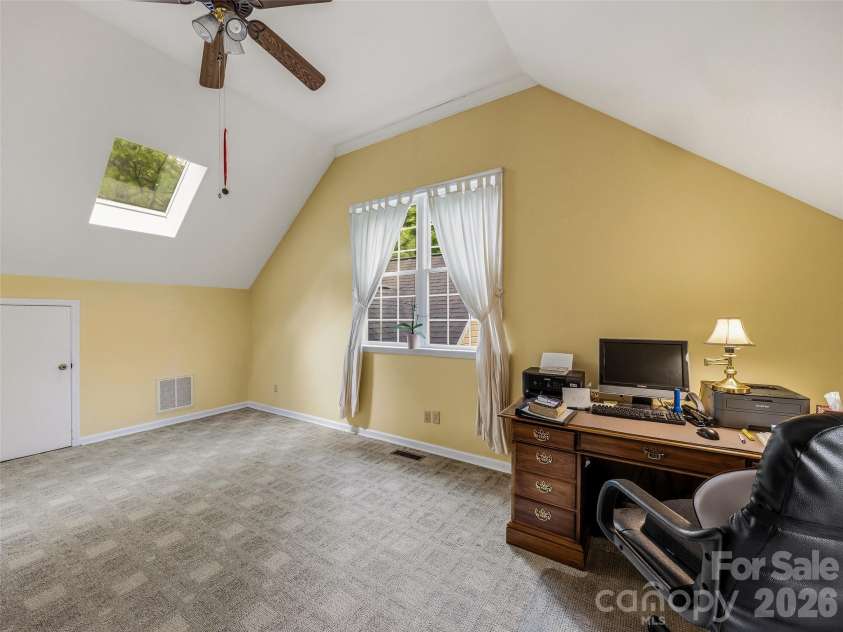 29 Panther Ridge Road, Brevard, NC 28712.  MLS# CAR4380479, YatesRealty ID 32906. 
