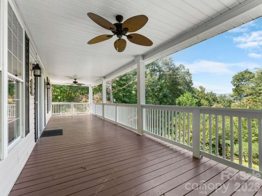 29 Panther Ridge Road, Brevard, NC 28712.  MLS# CAR4421618, YatesRealty ID 32906. 