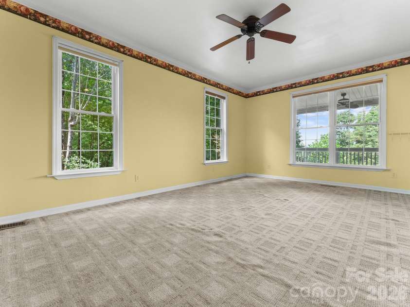 29 Panther Ridge Road, Brevard, NC 28712.  MLS# CAR4421618, YatesRealty ID 32906. 