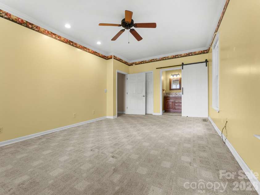 29 Panther Ridge Road, Brevard, NC 28712.  MLS# CAR4421618, YatesRealty ID 32906. 