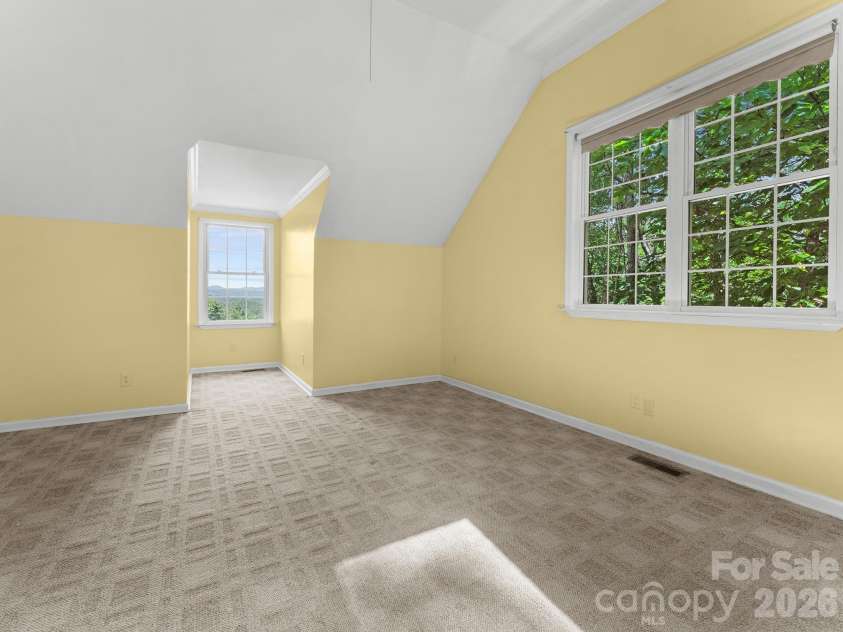 29 Panther Ridge Road, Brevard, NC 28712.  MLS# CAR4421618, YatesRealty ID 32906. 