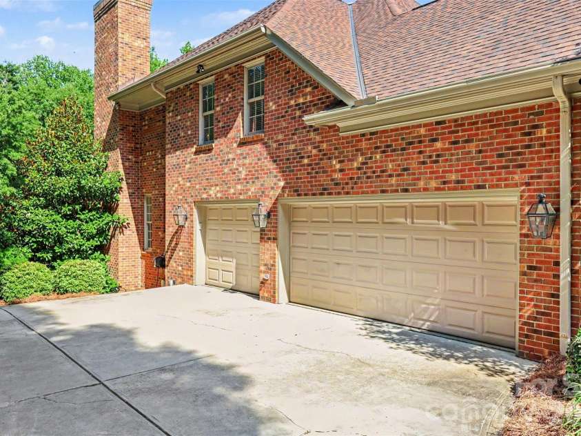 1706 Brookshaw Run, Fort Mill, SC 29715.  MLS# CAR4387991, YatesRealty ID 32908. 