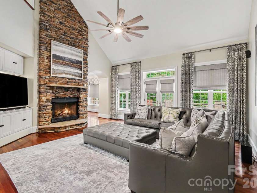 1706 Brookshaw Run, Fort Mill, SC 29715.  MLS# CAR4387991, YatesRealty ID 32908. 