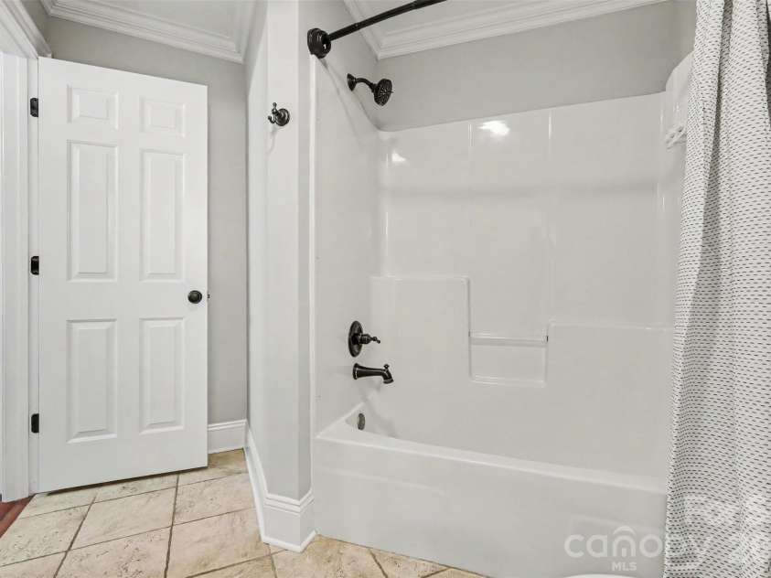 1706 Brookshaw Run, Fort Mill, SC 29715.  MLS# CAR4387991, YatesRealty ID 32908. 