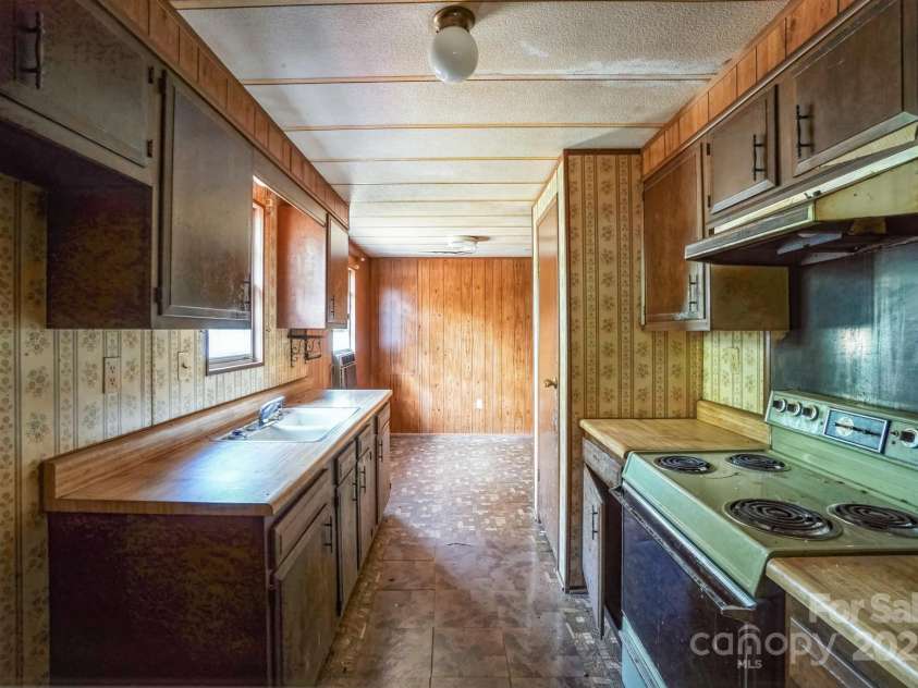 5091 Fairview Church Road, Lincolnton, NC 28092.  MLS# CAR4293040, YatesRealty ID 32909. 