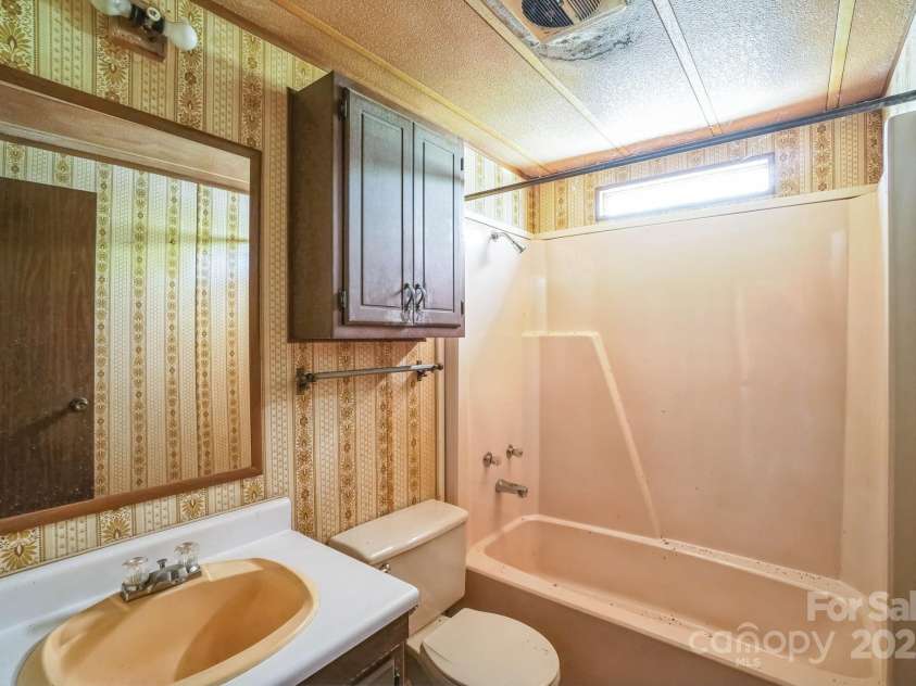 5091 Fairview Church Road, Lincolnton, NC 28092.  MLS# CAR4293040, YatesRealty ID 32909. 