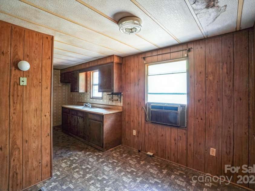 5091 Fairview Church Road, Lincolnton, NC 28092.  MLS# CAR4293040, YatesRealty ID 32909. 