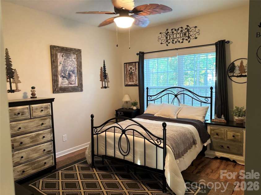 631 Sedona Drive, Nebo, NC 28761.  MLS# CAR4380400, YatesRealty ID 32909. 