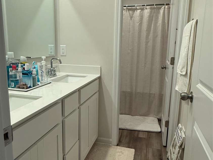 2332 Trollinger Drive, Catawba, NC 28609.  MLS# CAR4320442, YatesRealty ID 3291. 3rd Bathroom