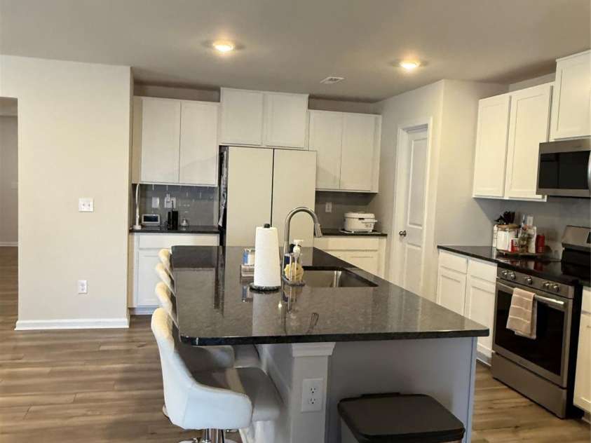 2332 Trollinger Drive, Catawba, NC 28609.  MLS# CAR4320442, YatesRealty ID 3291. Kitchen
