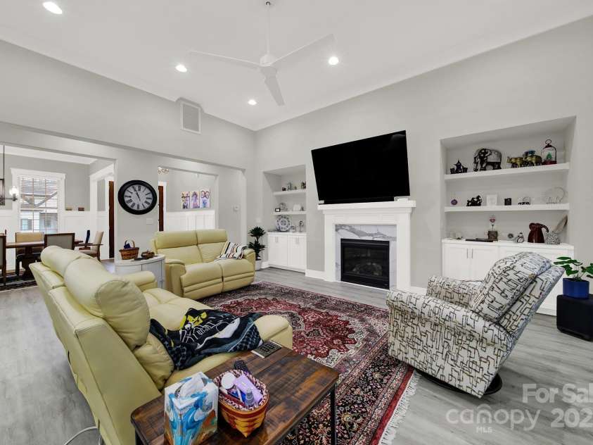 894 ABILENE Lane, Fort Mill, SC 29715.  MLS# CAR4225437, YatesRealty ID 3291. 