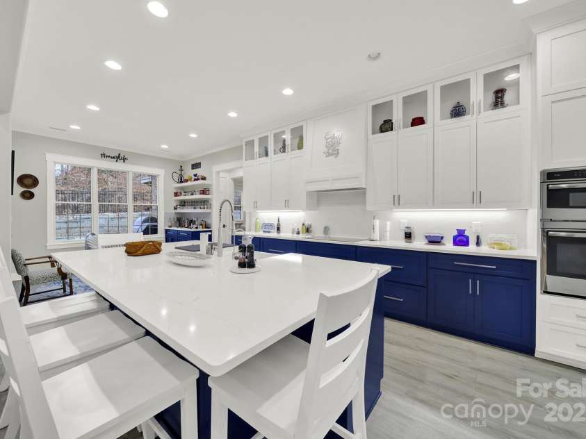 894 ABILENE Lane, Fort Mill, SC 29715.  MLS# CAR4225437, YatesRealty ID 3291. 