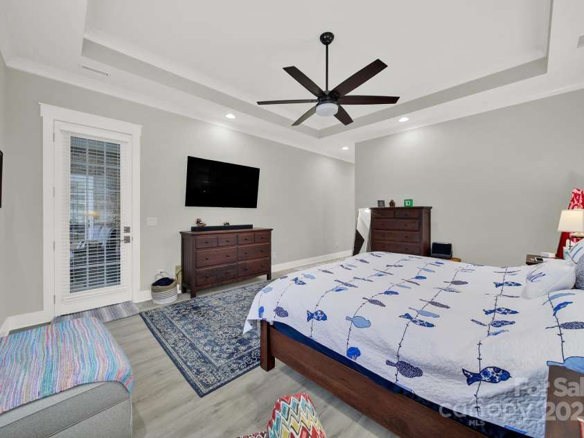 894 ABILENE Lane, Fort Mill, SC 29715.  MLS# CAR4225437, YatesRealty ID 3291. 