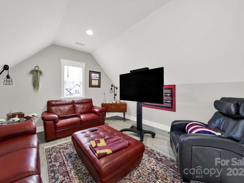 894 ABILENE Lane, Fort Mill, SC 29715.  MLS# CAR4225437, YatesRealty ID 3291. 