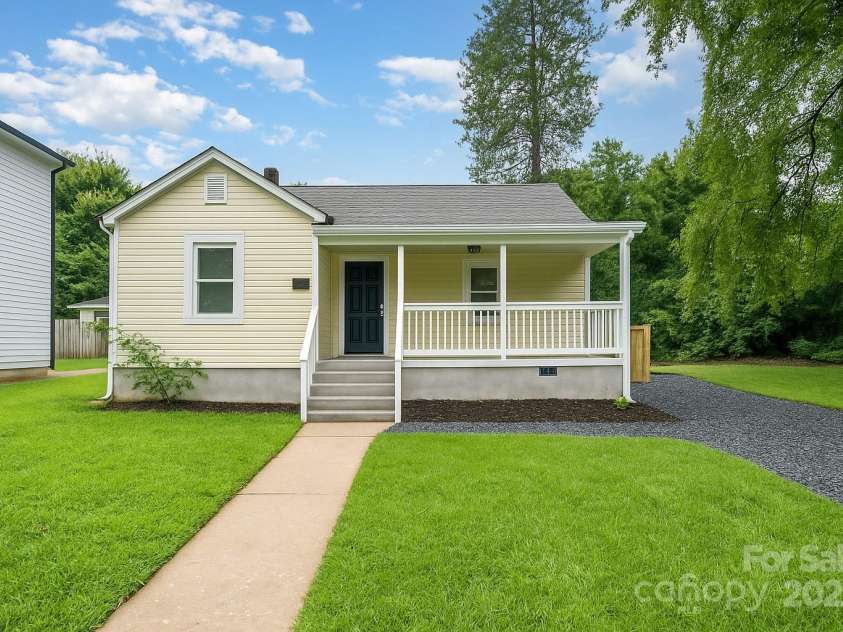 2000 Camp Greene Street, Charlotte, NC 28208.  MLS# CAR4291422, YatesRealty ID 32910. Virtual Image