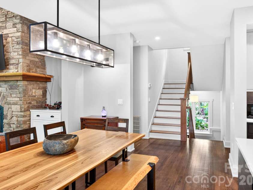235 Bull Creek Road, Asheville, NC 28805.  MLS# CAR4389241, YatesRealty ID 32910. 