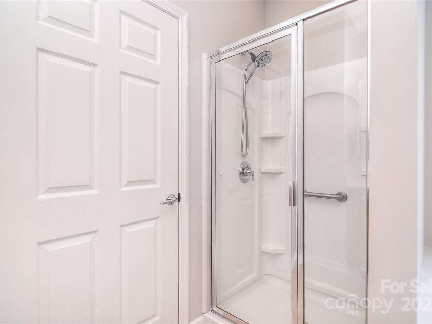 1008 Magpie Court, Fort Mill, SC 29707.  MLS# CAR4292540, YatesRealty ID 32913. Shower stall in master bath