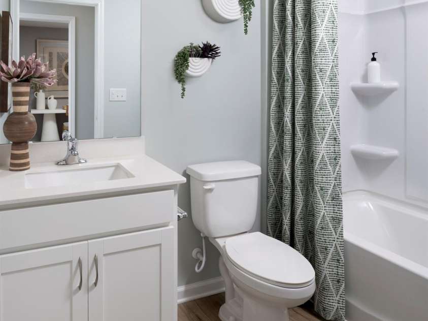 2032 Vinyasa Lane, Charlotte, NC 28215.  MLS# CAR4293593, YatesRealty ID 32914. 