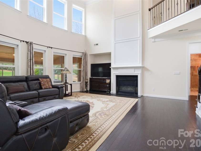 10102 Paxton Run Road, Charlotte, NC 28277.  MLS# CAR4349841, YatesRealty ID 32916. 