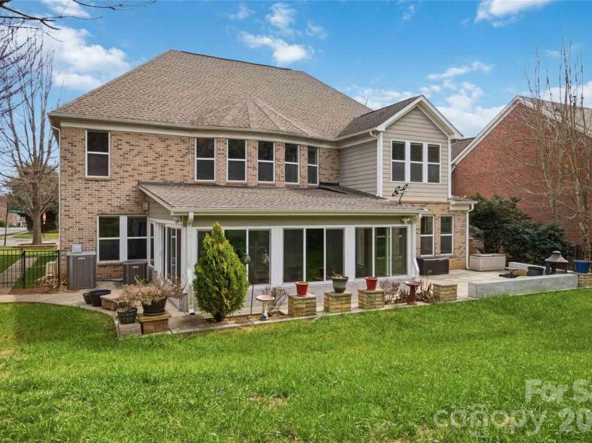 10102 Paxton Run Road, Charlotte, NC 28277.  MLS# CAR4349841, YatesRealty ID 32916. 