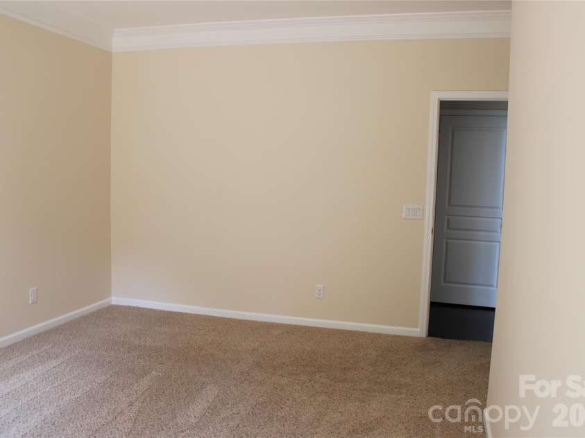 10102 Paxton Run Road, Charlotte, NC 28277.  MLS# CAR4349841, YatesRealty ID 32916. 