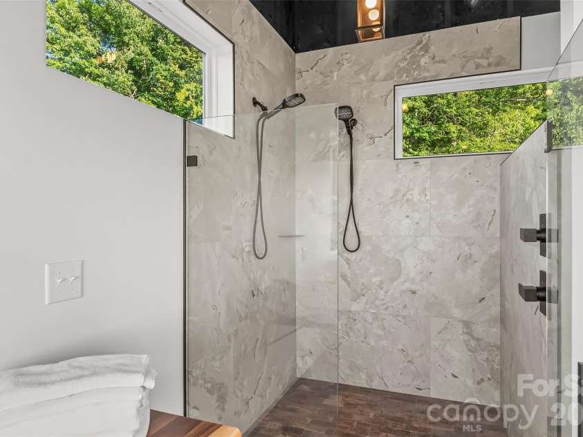 6718 Walkertop Mountain Heights Drive, Morganton, NC 28655.  MLS# CAR4395015, YatesRealty ID 32917. 