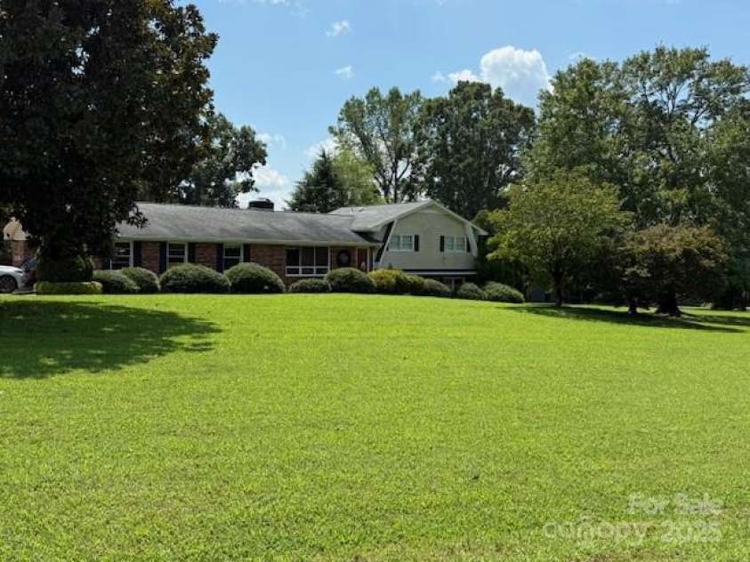 3319 Humphries Road, Shelby, NC 28150.  MLS# CAR4293516, YatesRealty ID 32919. Front View