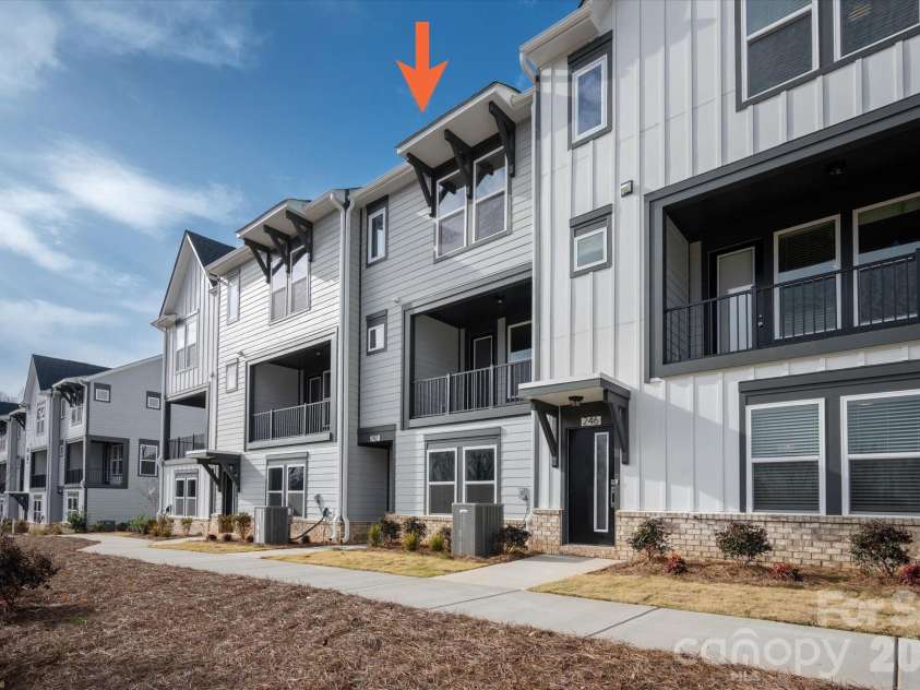 242 Ferebee Place, Charlotte, NC 28213.  MLS# CAR4322624, YatesRealty ID 3292. 