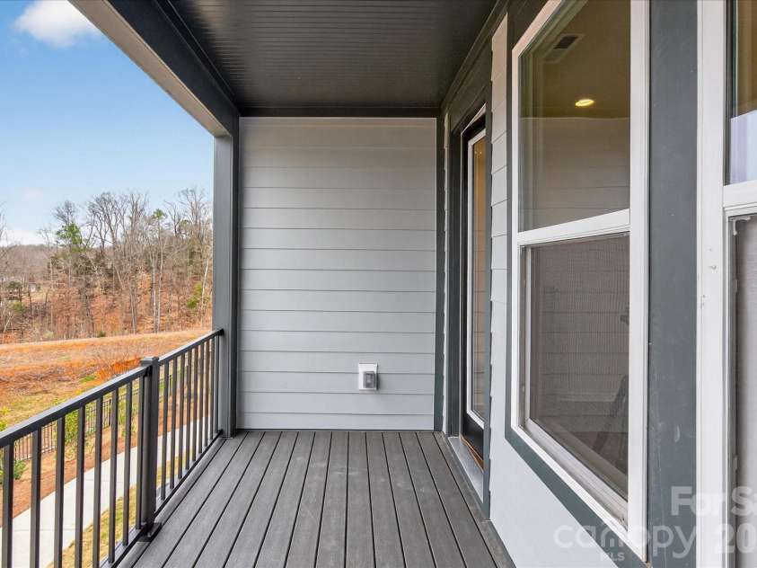 242 Ferebee Place, Charlotte, NC 28213.  MLS# CAR4322624, YatesRealty ID 3292. 