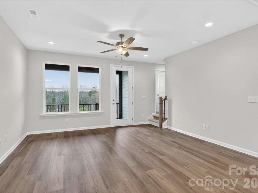 242 Ferebee Place, Charlotte, NC 28213.  MLS# CAR4322624, YatesRealty ID 3292. Living Room