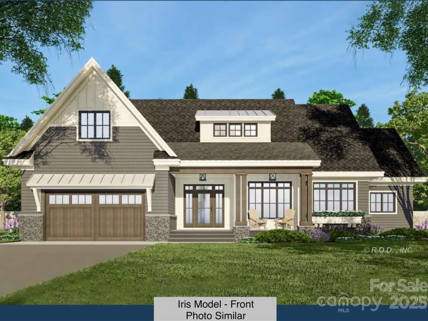 32 Park Avenue, Hendersonville, NC 28792.  MLS# CAR4127862, YatesRealty ID 3292. Iris Model - Front
