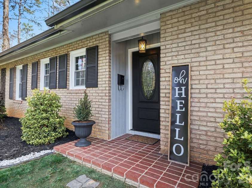 506 Nola Avenue, Kannapolis, NC 28083.  MLS# CAR4339805, YatesRealty ID 3292. 