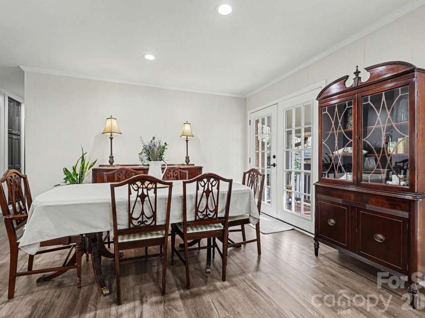 506 Nola Avenue, Kannapolis, NC 28083.  MLS# CAR4339805, YatesRealty ID 3292. 