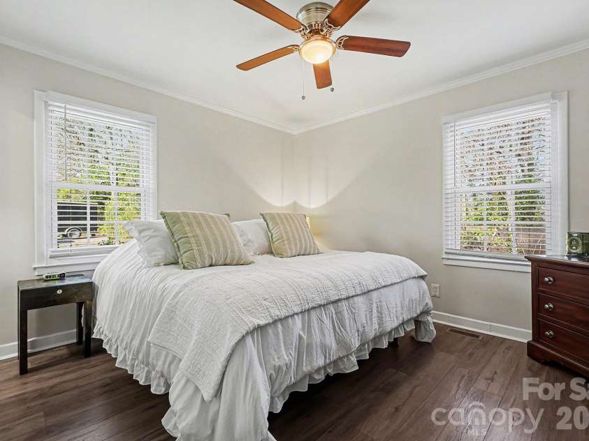 506 Nola Avenue, Kannapolis, NC 28083.  MLS# CAR4339805, YatesRealty ID 3292. 
