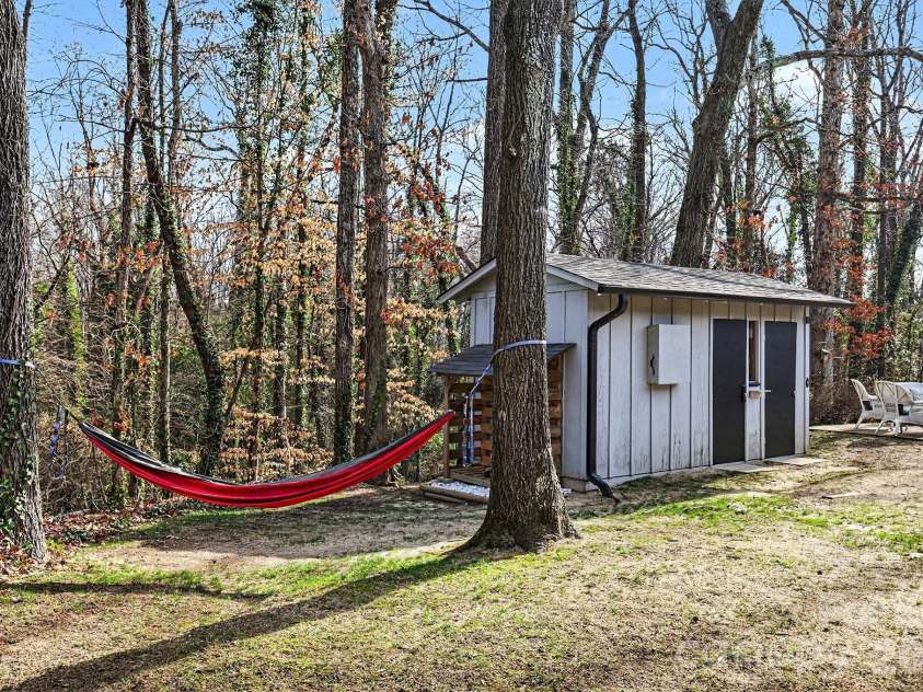 506 Nola Avenue, Kannapolis, NC 28083.  MLS# CAR4339805, YatesRealty ID 3292. 
