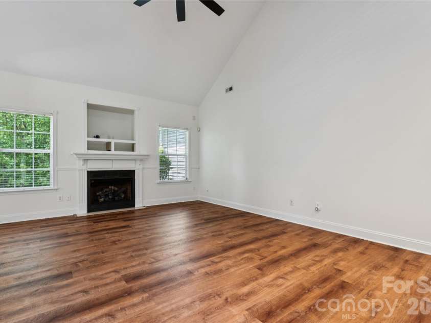3078 Richards Way Drive, Rock Hill, SC 29732.  MLS# CAR4394528, YatesRealty ID 32922. Gas log fireplace with remote. H mount TV bracket available to cover TV hole and hang flatscreen, if desired