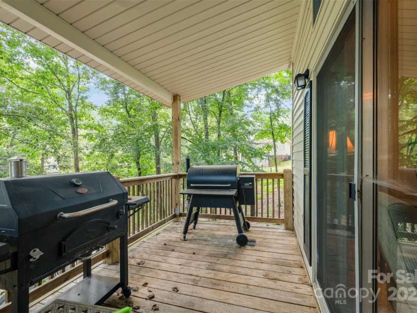 494 Deerfield Road, Mount Gilead, NC 27306.  MLS# CAR4292549, YatesRealty ID 32923. 