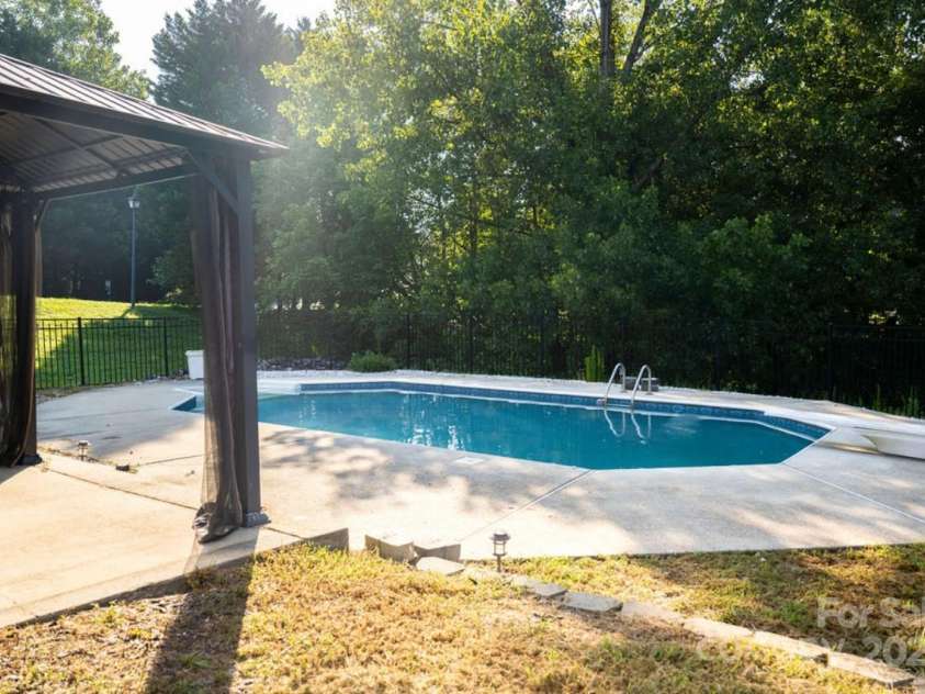 105 Tanninger Road, Mount Holly, NC 28120.  MLS# CAR4293679, YatesRealty ID 32927. 