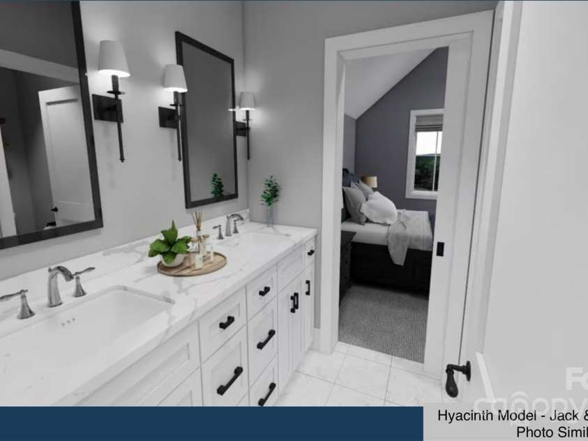 55 Park Avenue, Hendersonville, NC 28792.  MLS# CAR4130666, YatesRealty ID 3293. Hyacinth Model - Jack and Jill Bathroom