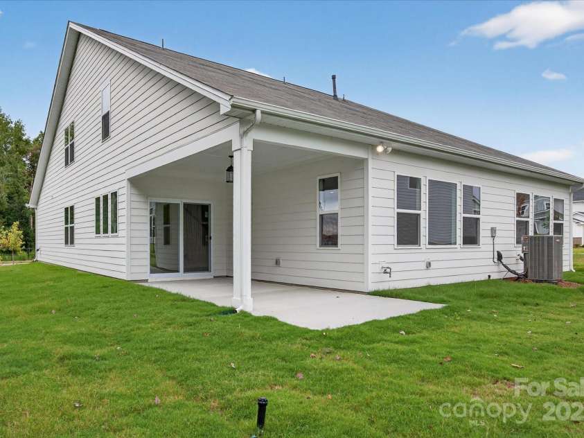 7926 Rolling Wheels Road, Charlotte, NC 28215.  MLS# CAR4289373, YatesRealty ID 3293. 