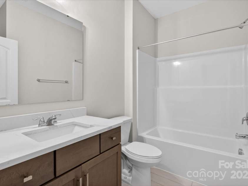 7926 Rolling Wheels Road, Charlotte, NC 28215.  MLS# CAR4289373, YatesRealty ID 3293. Bath 2