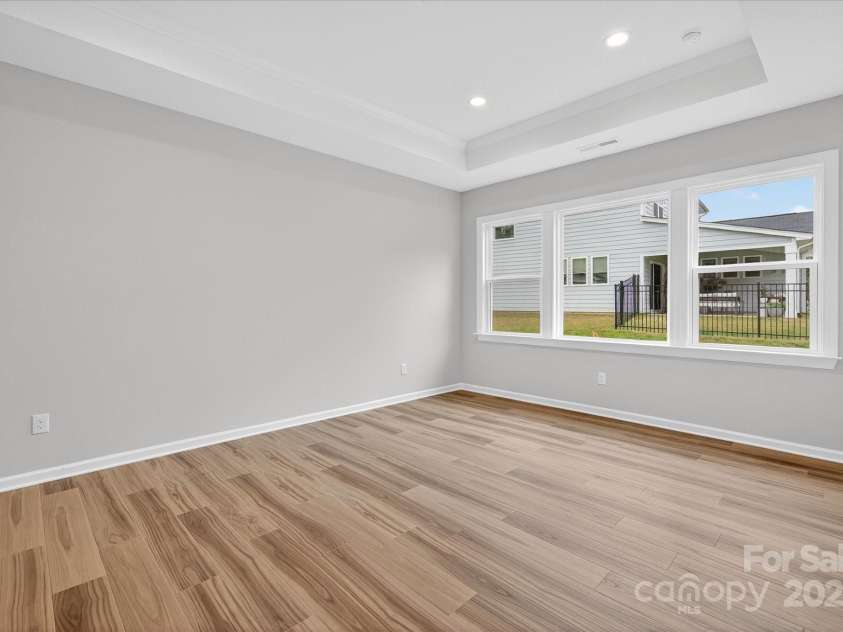 7926 Rolling Wheels Road, Charlotte, NC 28215.  MLS# CAR4289373, YatesRealty ID 3293. Premier Bedroom